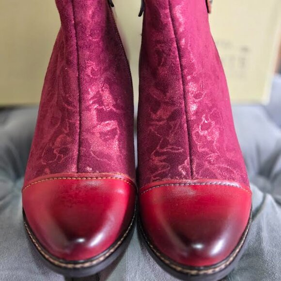 L'Artiste SoCute Bootie Size 37 (US 6.5/7) Bordeaux - Picture 3 of 5